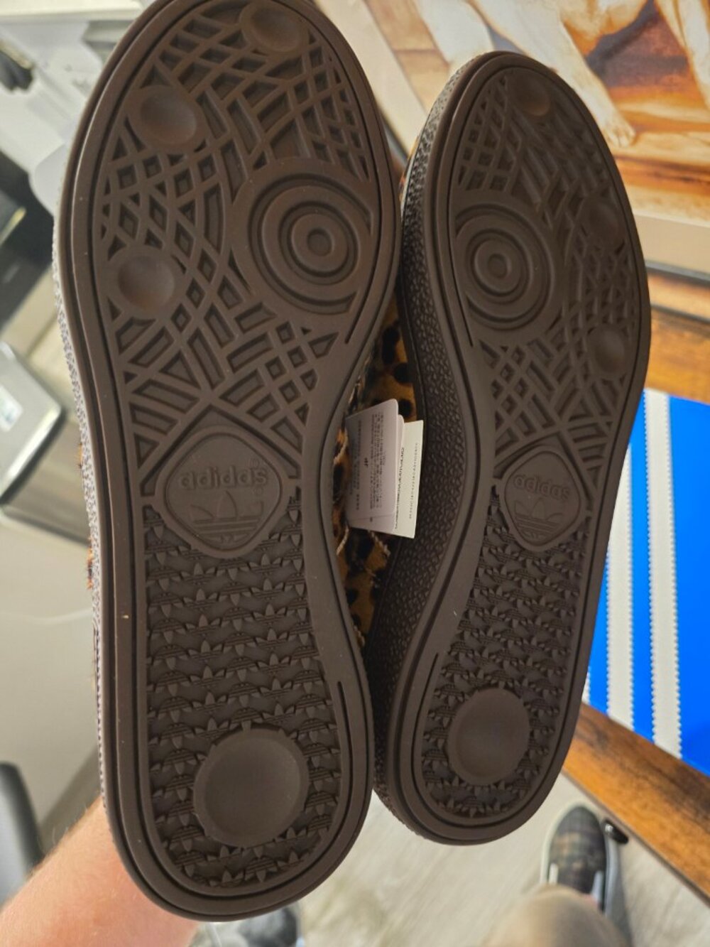 Adidas Originals HANDBALL SPEZIAL LOAFER Tiger Print KJ2526 Mens 10 2026 RARE - Picture 10 of 16